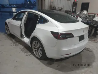 2019 Tesla Model 3 Mid Range