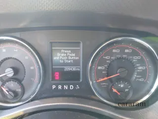 2011 Dodge Charger SE