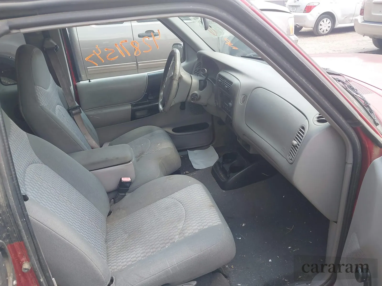 2001 Mazda B-Series DS