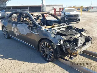 2017 Lincoln Continental Reserve