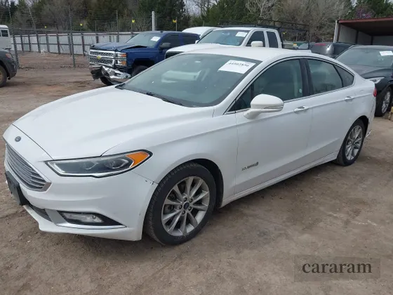 2017 Ford Fusion Hybrid SE