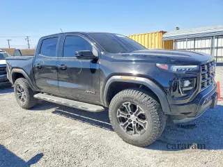 2024 GMC Canyon 4WD AT4