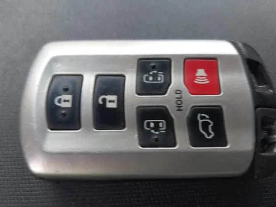2011 Toyota Sienna XLE