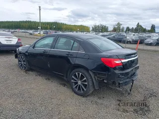 2011 Chrysler 200 Touring