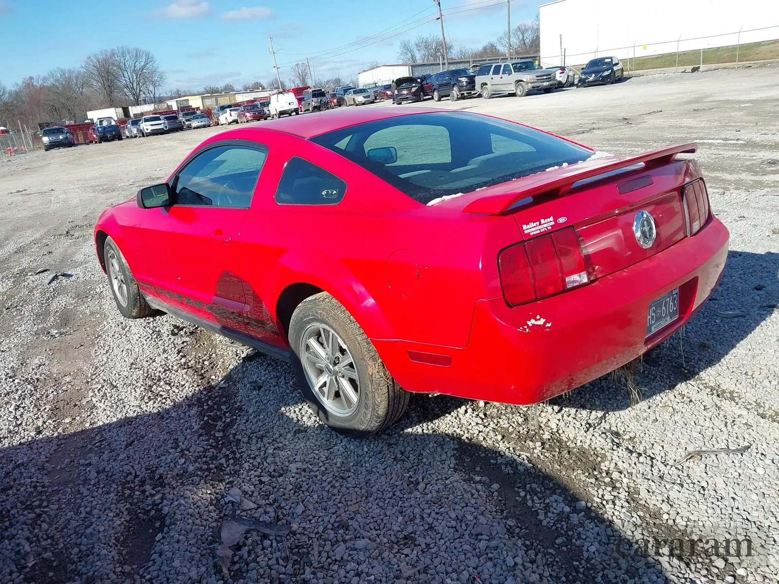 2005 Ford Mustang Deluxe