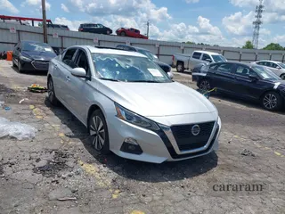 2021 Nissan Altima SL