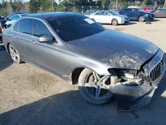 2017 Mercedes-Benz E 300 Luxury