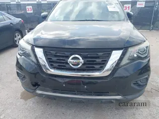 2020 Nissan Pathfinder S