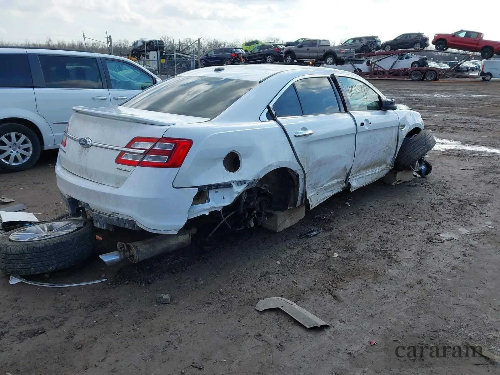 2016 Ford Taurus SE
