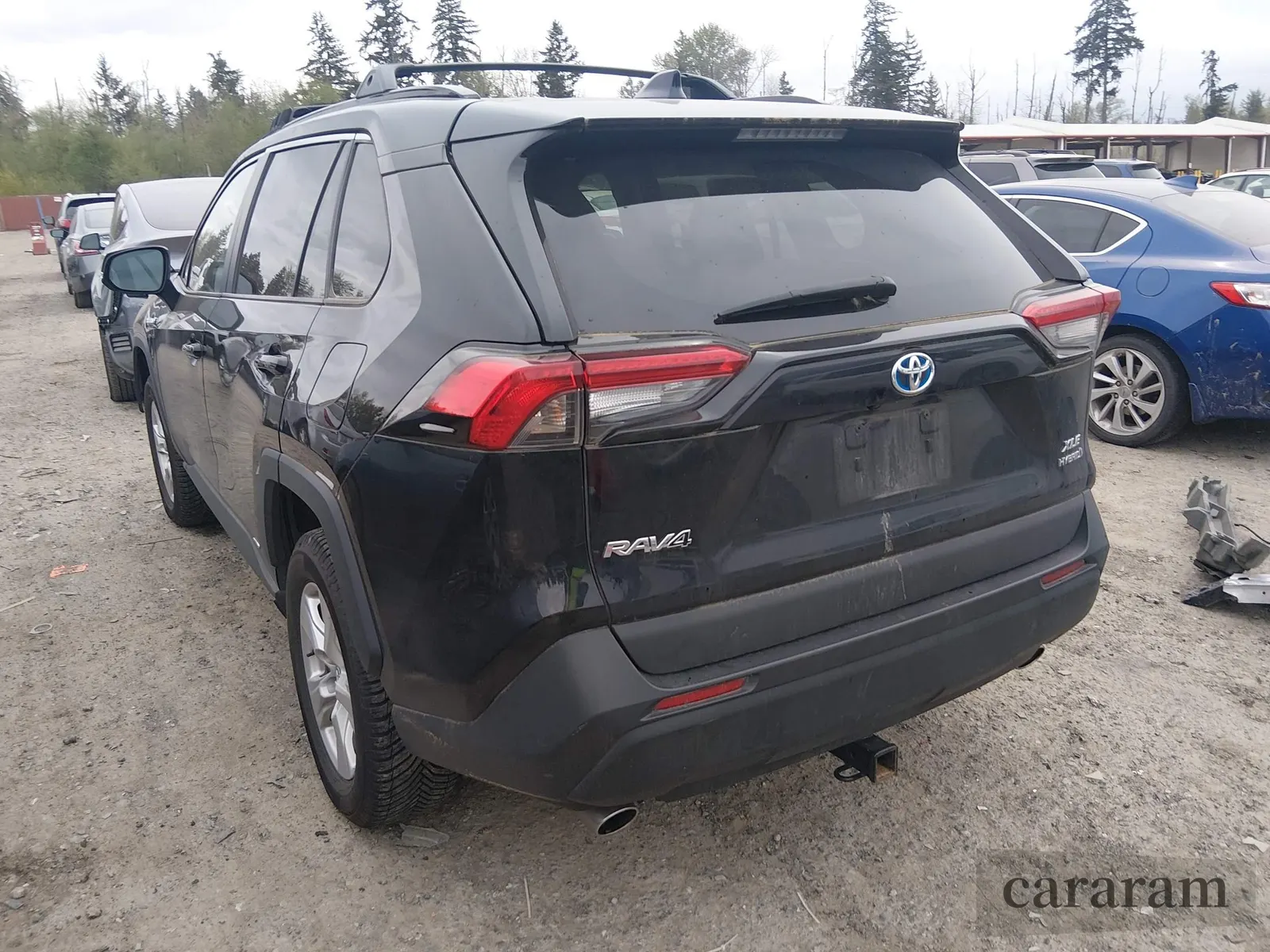 2021 Toyota RAV4 Hybrid XLE
