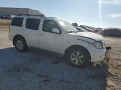 2011 Nissan Pathfinder SV