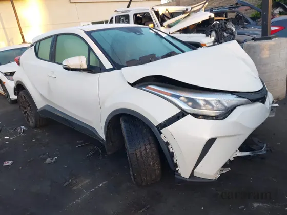 2020 Toyota C-HR LE