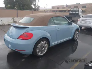 2013 Volkswagen Beetle