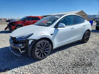 2023 Tesla Model Y Performance