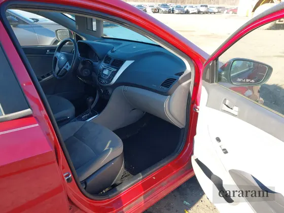 2013 Hyundai Accent GS