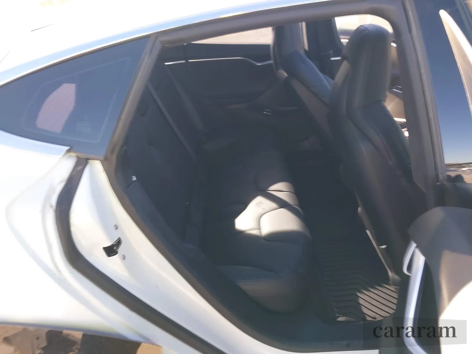 2016 Tesla Model S 90D