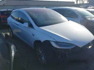 2018 Tesla Model X 75D