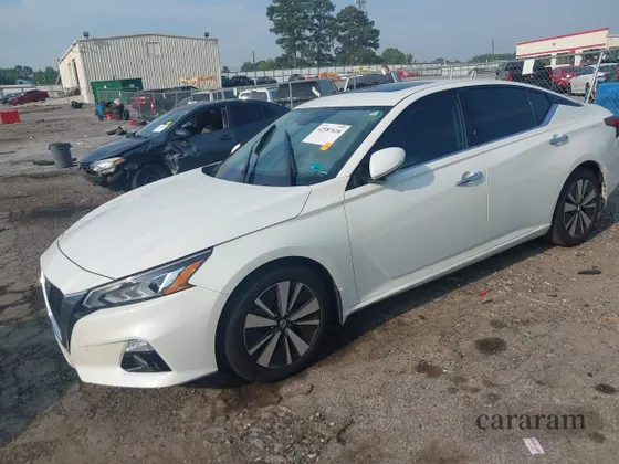 2022 Nissan Altima SL