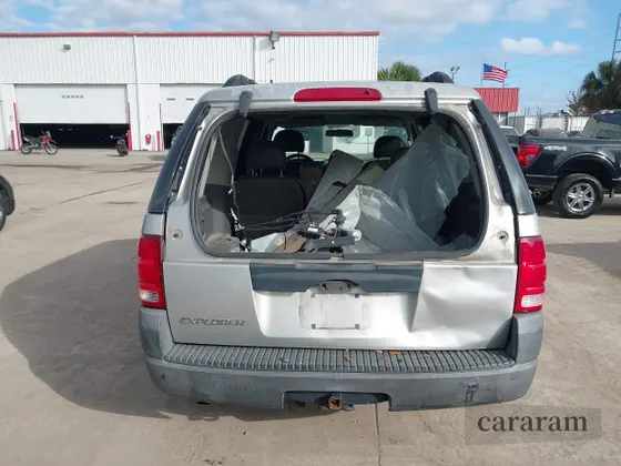 2003 Ford Explorer XLS