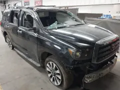 2016 Toyota Sequoia SR5