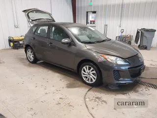 2013 Mazda 3 i Touring