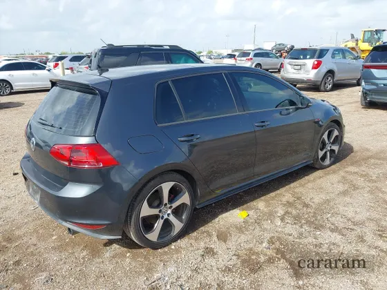 2015 Volkswagen Golf GTI SE