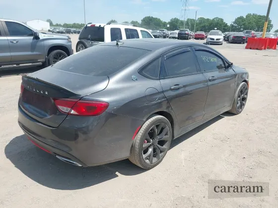 2015 Chrysler 200 S