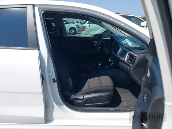 2022 Kia Rio S