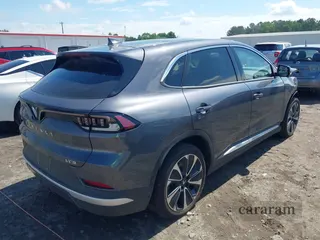 2024 VinFast VF 8 Plus