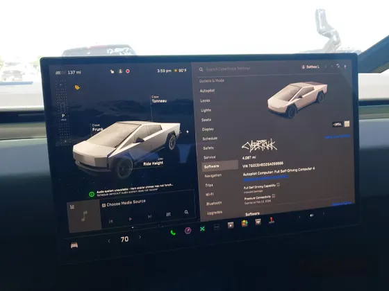 2025 Tesla Cybertruck