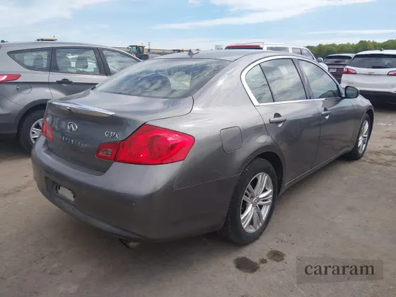 2013 Infiniti G37 x