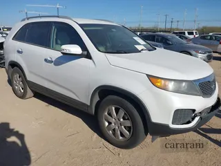 2013 Kia Sorento LX