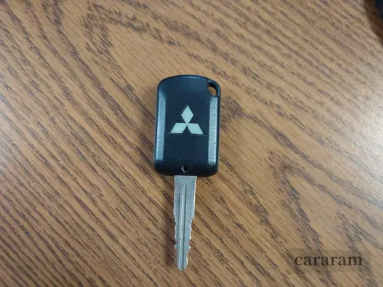 2017 Mitsubishi Mirage ES
