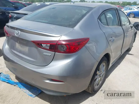 2015 Mazda 3 i Grand Touring