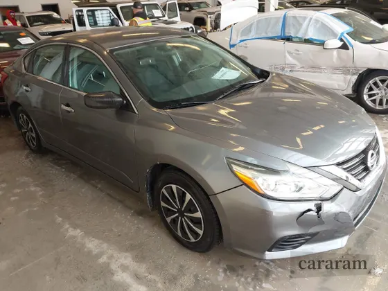 2016 Nissan Altima SR