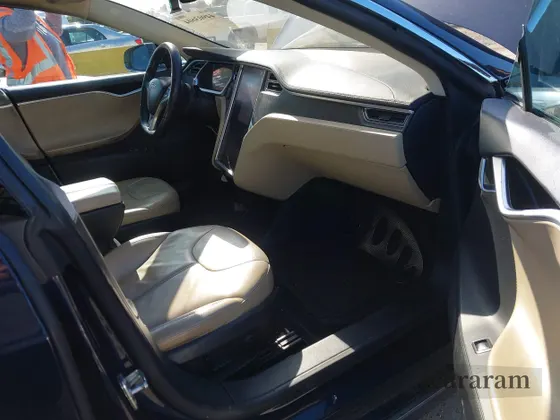 2013 Tesla Model S