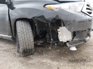 2013 Toyota Highlander SE