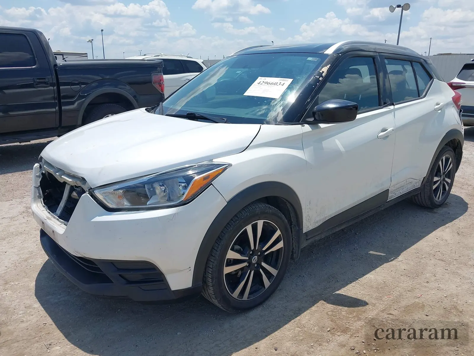 2018 Nissan Kicks SR
