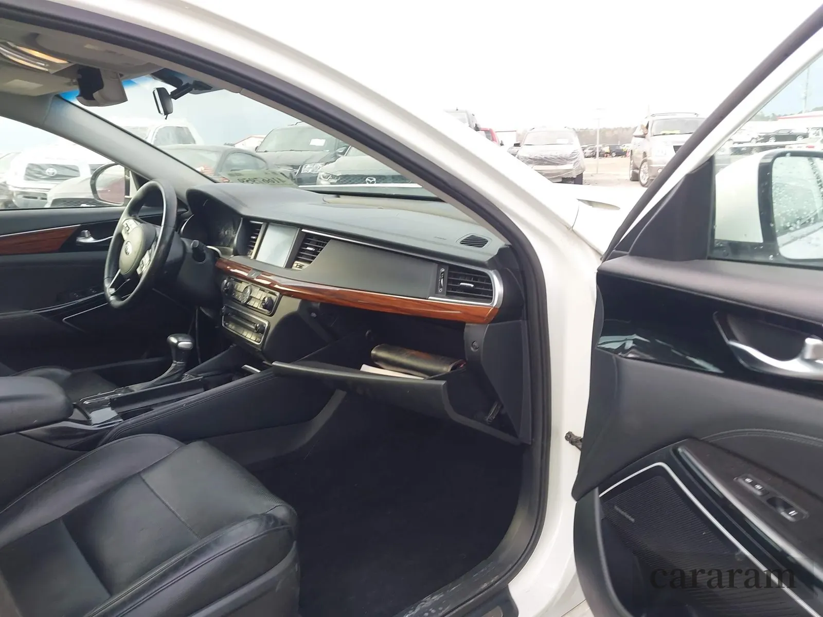 2017 Kia Cadenza Limited