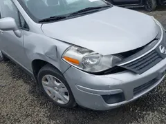2011 Nissan Versa S