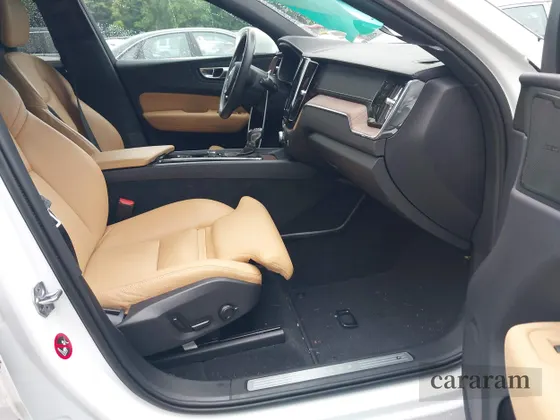 2019 Volvo XC60 Inscription