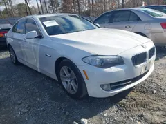 2013 BMW 5 Series 528i