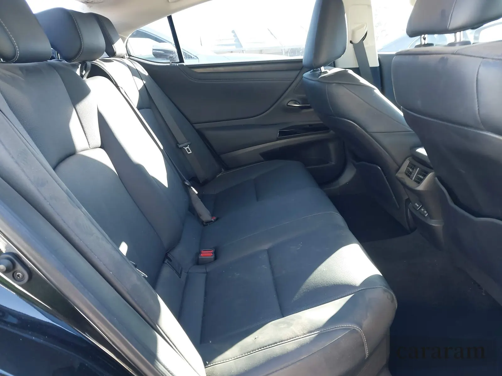 2024 Lexus ES 300h