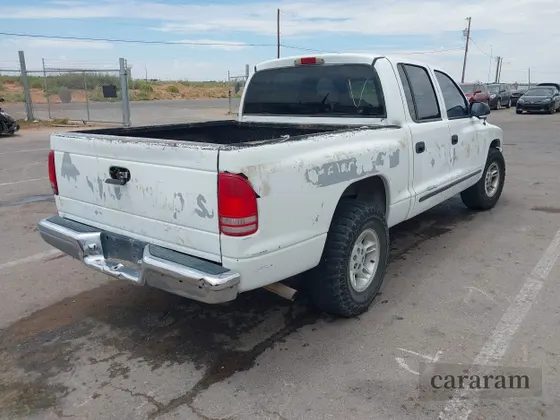 2000 Dodge Dakota Sport