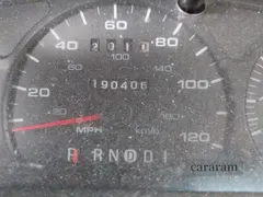 2003 Ford Taurus SE Standard