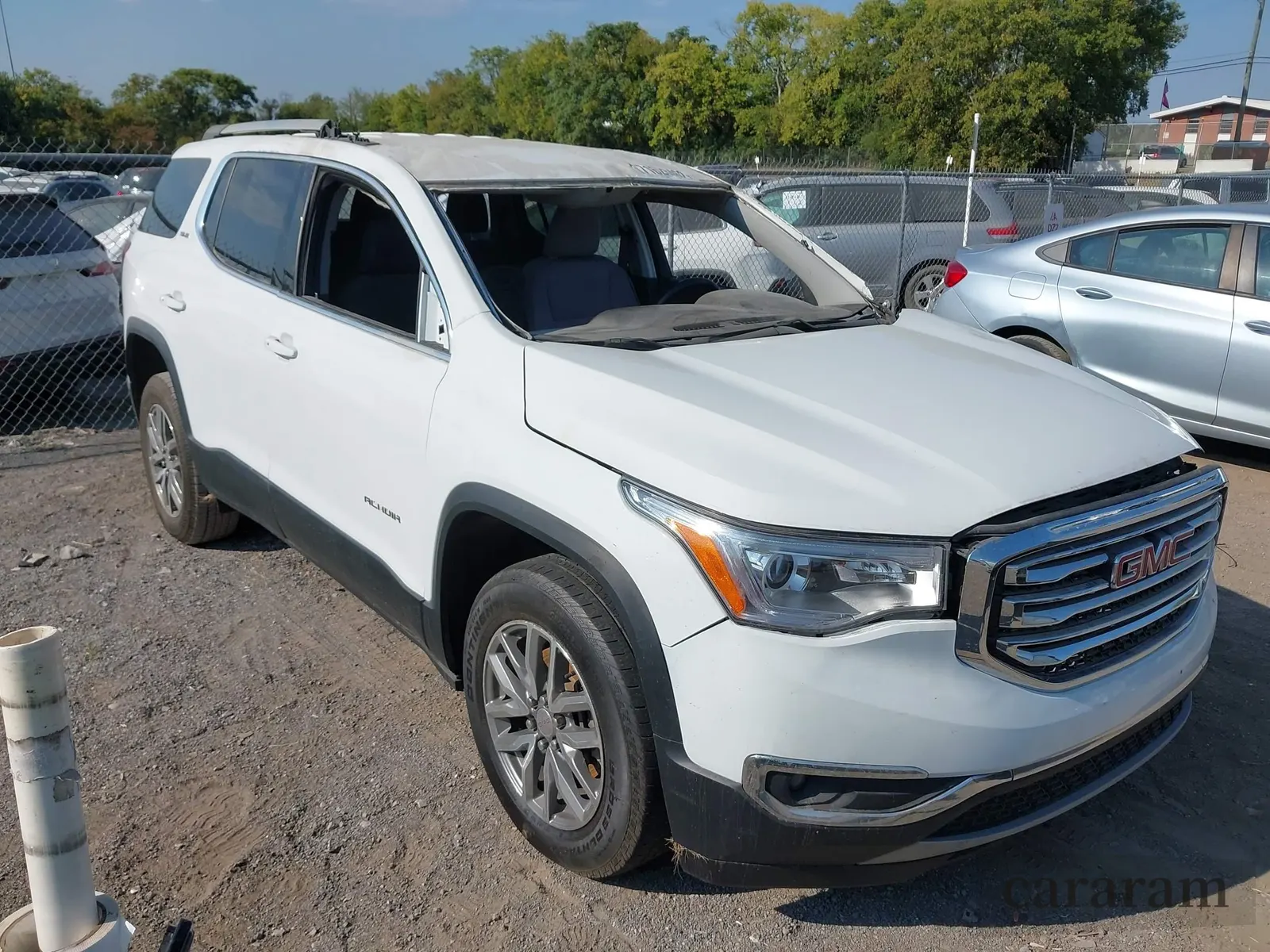 2019 GMC Acadia SLE