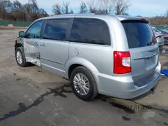 2012 Chrysler Town & Country Limited