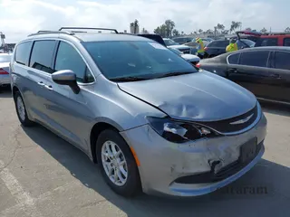 2020 Chrysler Voyager LXi