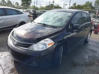 2011 Nissan Versa SL