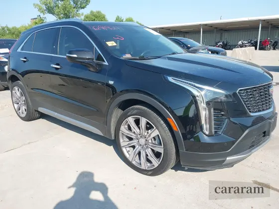 2021 Cadillac XT4 FWD Premium Luxury